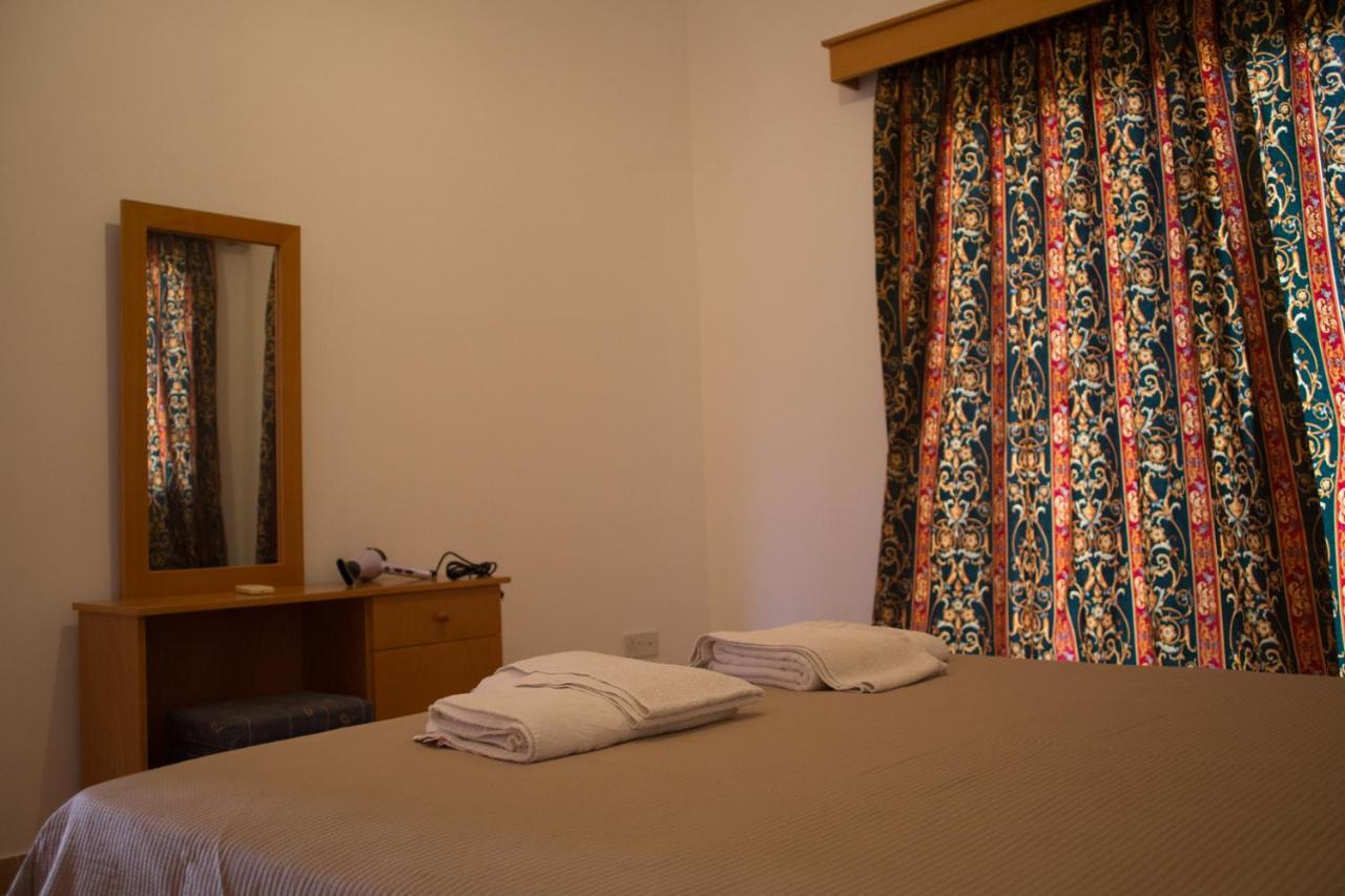 Marilia 1 Villa Polis Buitenkant foto